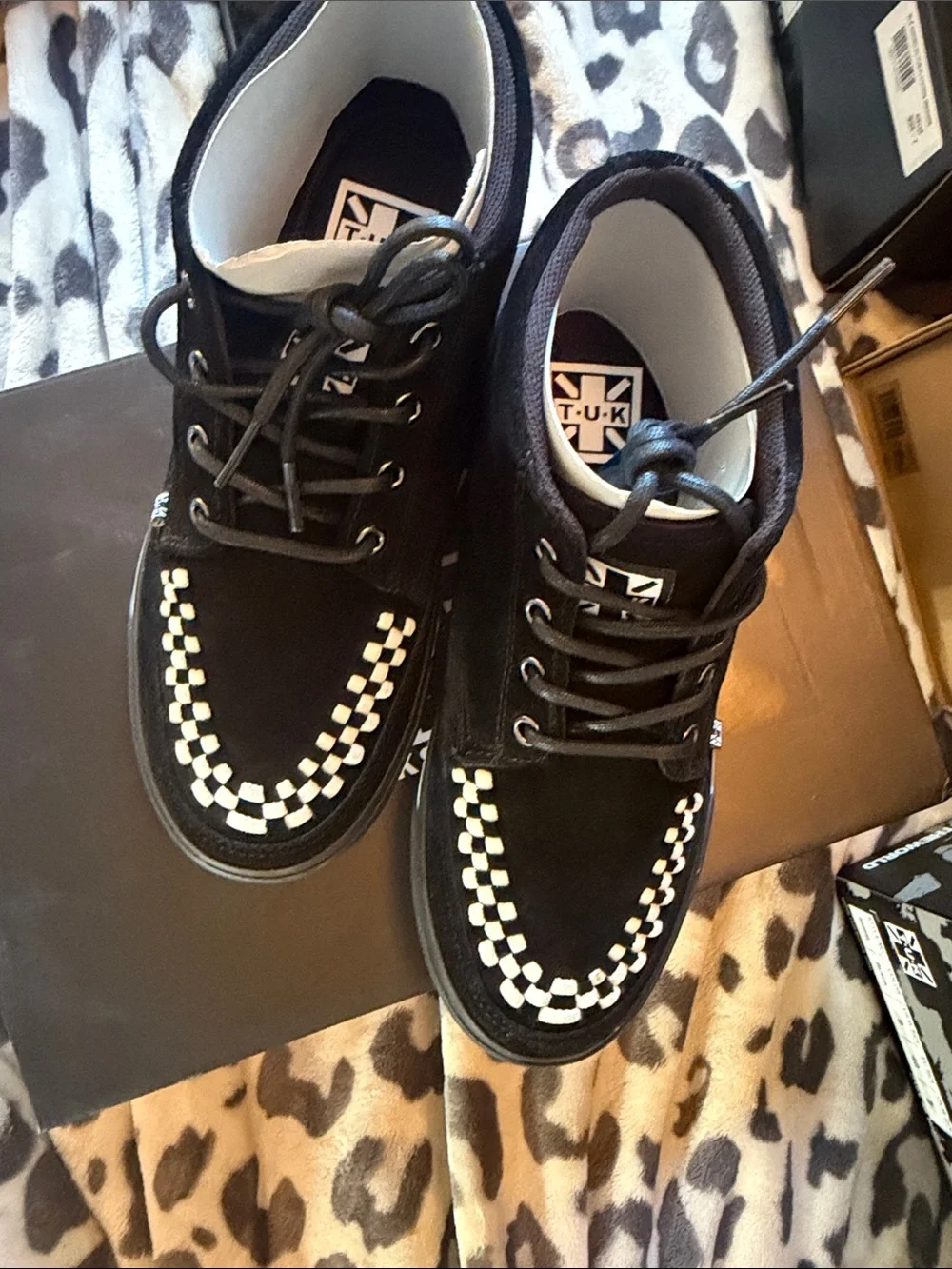 T.U.K. Pirate Black Suede Skull Creeper Sneakers Women’s 9 Men’s 7